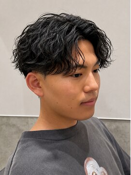 ラスト(LUAST) シャドウパーマメンズテテ風ゆるめパーマ韓国ヘア波巻きツイスト