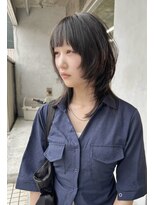 イン(in.)&nbsp;【小顔・顔まわり】ウルフミディアム