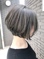 オーティティ(O-TETE)&nbsp;O-tete ハイライトグレージュショートボブビフォーアフター