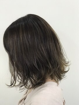 フェイス 延岡店(face) スクウェアバレイヤージュプラスカラー