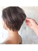 ショートボブ