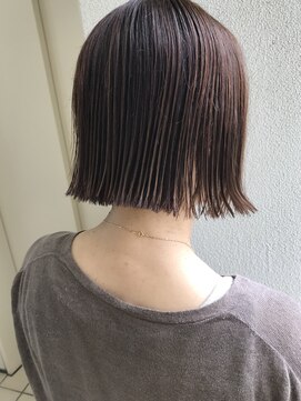 ヘアーデザイン シュシュ(hair design Chou Chou by Yone) ナチュラルガール切りっぱなしボブ♪