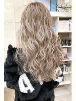 リア 大阪梅田(Ria)&nbsp;～ミルクティーべージュ　シールエクステ～【Ria 大阪 梅田】