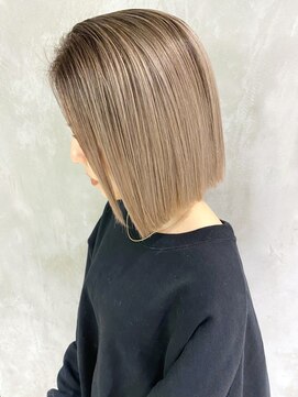 アルバム 新宿(ALBUM SHINJUKU) シャドールーツ_外ハネボブセクションカラー_ba316101