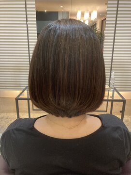 ノーム バイ アウラ(norm. by aura) まとまり抜群前下がりボブ