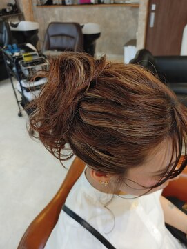 ヘアスタジオ マテリアル 中央駅店(hair studio Material) #ブリーチ#髪質改善#エクステ#ダブルカラー#学割U24#ヘアセット