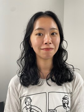 イーチ 吉祥寺(EACH) 【上條実織】くせ毛を活かしたロングウェーブスタイル