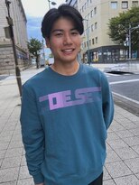 ルックグッドストア タカラヅカ(LOOK GOOD STORE TAKARAZUKA)&nbsp;メンズカットセンターパートダークアッシュ韓国マッシュショート