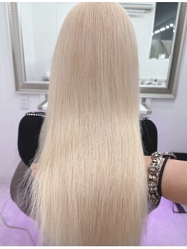 ゴートティエル(G.O.A.T TIEL) ホワイトベージュ