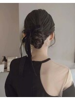 エカ(Eka)&nbsp;まとめ髪ヘアアレンジ