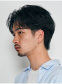 自然な毛流れでラフにキマるセンターパート×ニュアンスパーマ