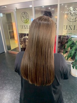 アイズ 渋沢(AIZU) ミルクティーカラー