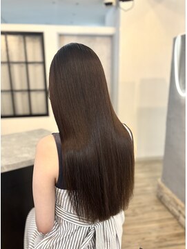 ヴィサージュバスク(VISAGE ba.s.k) 毎朝のスタイリングが楽になる！美髪縮毛矯正