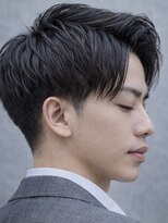 アクシス 津田沼(AXIS) メンズビジネス 黒髪 流行 ワックスなし デコ出し モテ髪スーツ