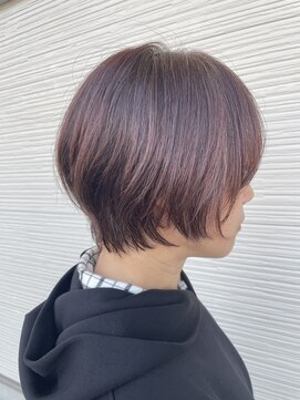 グラム 岡崎北店(gram) 癖を味方に！くびれショートヘア