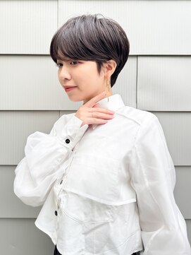 ロンド レグリーズ 立川(Lond leglise) ハンサムショート/丸みショートボブ/20代30代40代50代/顔周り