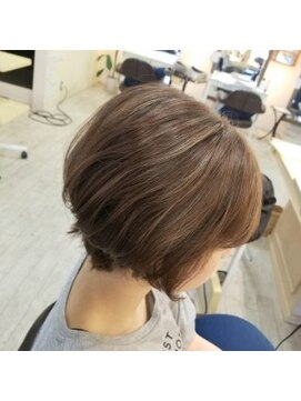 クレア(CREA) ハイライトグレージュ