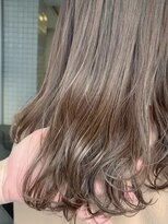 グロウ 上野御徒町(grow)&nbsp;ハイライトカラー/オリーブカラー/小顔/ウェット[上野/御徒町］