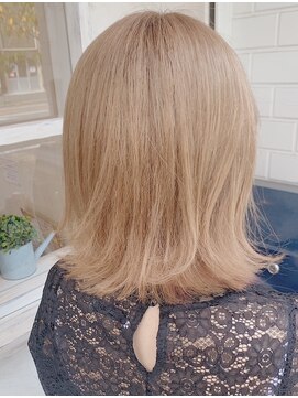 ルコル(LUCOL) ミルクティー×レイヤーボブ