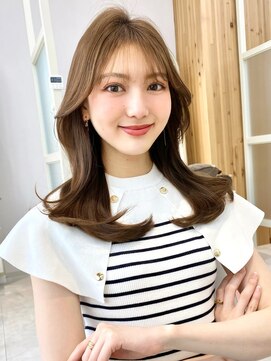 アフロートリノ(AFLOAT Leino) 【黒田葉月】20代30代40代◎韓国レイヤーくびれスタイル