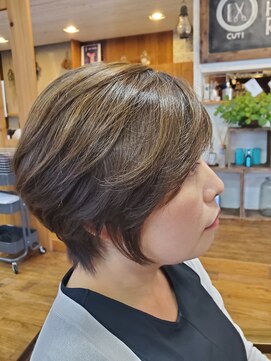 リビングヘアルーム(LIVING HAIR ROOM) ショート