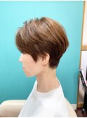 手ぐしで決まる骨格補正ハンサムベリーショート