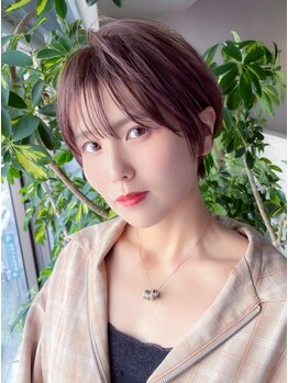 マッスカラーバイ美色館 大阪(MASS COLOR by 美色館)の写真/【南森町徒歩1分】髪や頭皮にも優しい『ノンジアミンカラー』取り扱い◎洗練された艶髪で大人の魅力を…
