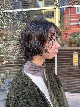 リリックス(Lyrics) ナチュラルウルフ × デザインパーマ