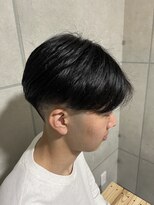 シス(sisu)&nbsp;フェードカット