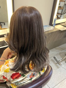 インプレッション(impression produced by LA’BO) 【札幌/impression佐藤】シルバーグレージュ/マットなグレージュ