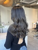 ロエ(loe)&nbsp;ヘアカラーは年に3回！地毛ハイライト！