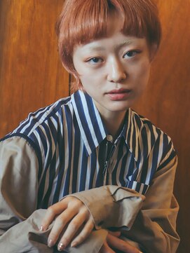 バーノン(VERNON) Short bangs wearingDries van noten【VERNON】058-262-3611