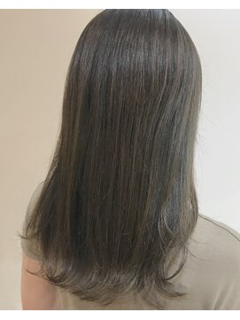 グッデイ ヘアー(GOOD DAY HAIR) 【GOOD DAY HAIR】《ナチュラルストレート:グレージュ》 下北沢