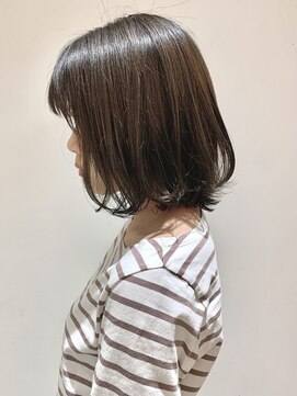 フォーク FOLK 【FOLK】外ハネミディアム♪抜け感 艶カラー 透け感ツヤ髪