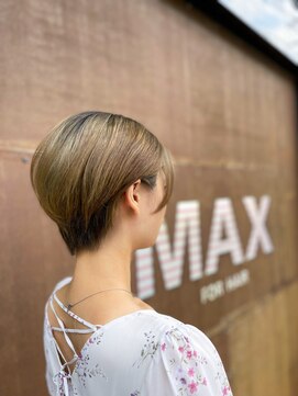 マックス フォー ヘアー(MAX FOR HAIR) カットのみでクセをコントロール！ショートボブスタイル
