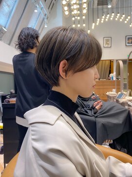 ロンド レグリーズ 立川(Lond leglise) 【山方 直也】マッシュショート×小顔×丸みショート