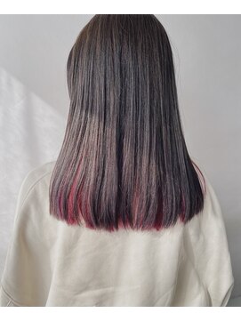 モーメント(a moment) ワンレンロブxインナーカラーピンクパープル