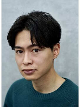 クロムトウキョウ ザ バーバー ネオン 新宿店(CHROM TOKYO the Barber ne/on) メンズ/センターパート/ニュアンスパーマ