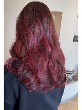 コンティバイミラートーク(CONTY by MIRROR TALK) ハイライト/レッド/ロング