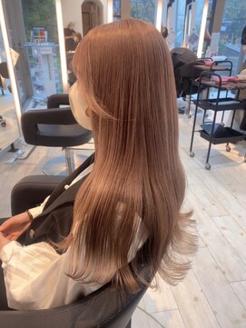 インク サカエ(inq sakae) 艶髪ピンクアッシュ/韓国風カット