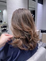 ステア ケース(stair case)&nbsp;【NATASHA】ミディアム大盛りレイヤー