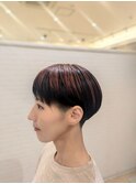 ショートヘア