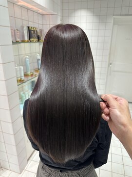 ロンドルーチェ 心斎橋(Lond luce) ダークアッシュ/ミディアムレイヤーカット［髪質改善/縮毛矯正］