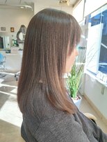 ヘアデザイニング ズーム 飯田橋店(hairdesigning Zoom)&nbsp;10代20代：ナチュラルなニュアンス姫カット