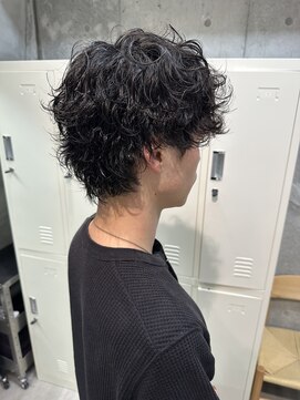 ミィ 浦和(mee) ハイライトカラー ピンクベージュ ウェーブカール ボブルフ 浦和