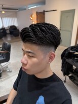 ロム(Rom.)&nbsp;七三フェード/加藤聖也