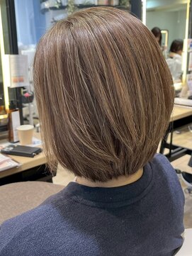 ジュイール(jouir) 三鷹ショートボブくびれショートイルミナカラー顔周りレイヤー