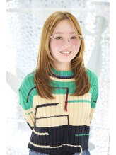 ミチオ ノザワ ヘアサロン ギンザ(Michio Nozawa HAIR SALON Ginza) セミロング 顔周りレイヤー ハイトーンベージュ ストレートヘア