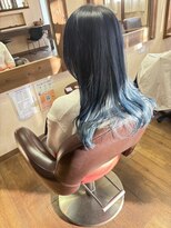 ヘアーズ はれるや(hair's)&nbsp;20代30代大人かわいいゆるふわロンググリーン系アッシュオリーブ