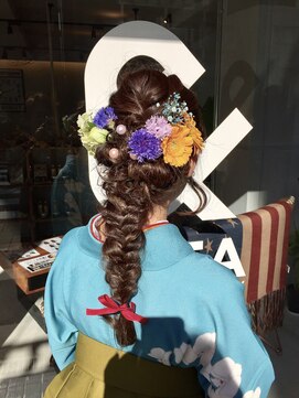 ヘアサロン ビータ(Hair salon BITA) フィッシュボーン編みおろしアップ